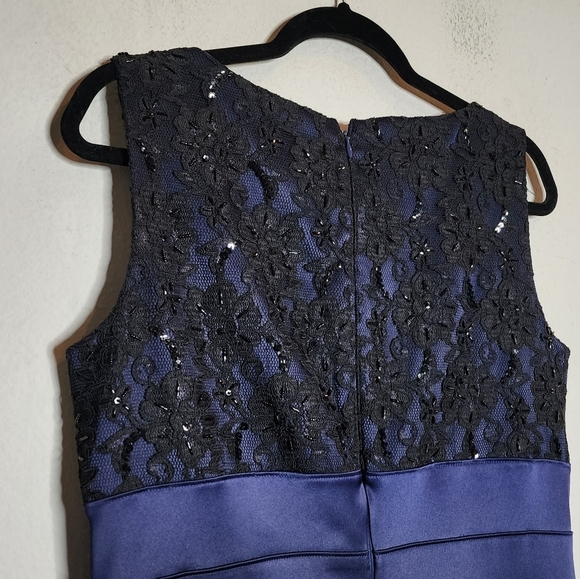 Eliza J. Navy/Black Lace sleeveless dress - Picture 6 of 17